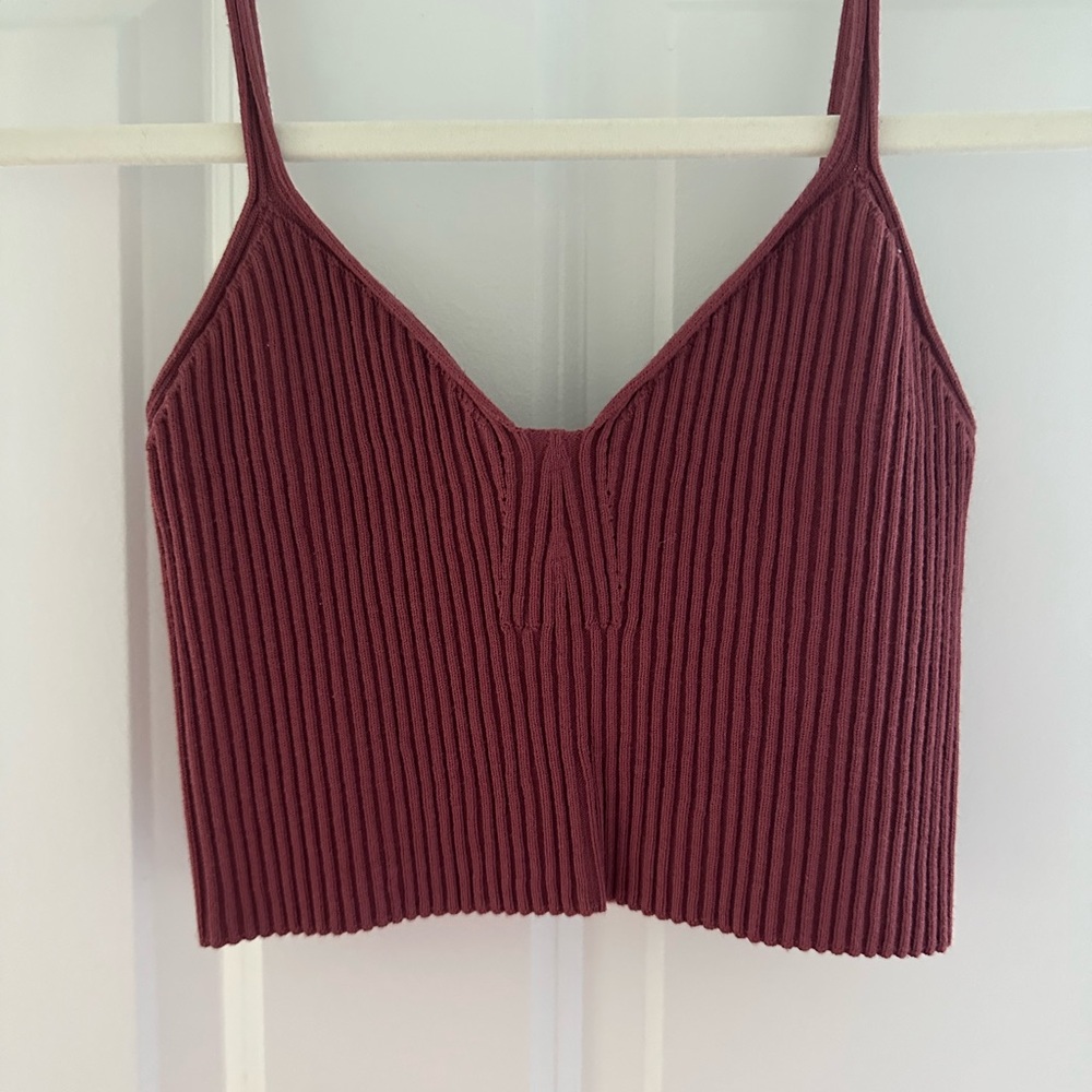 Ribbed Burgundy Crop Top